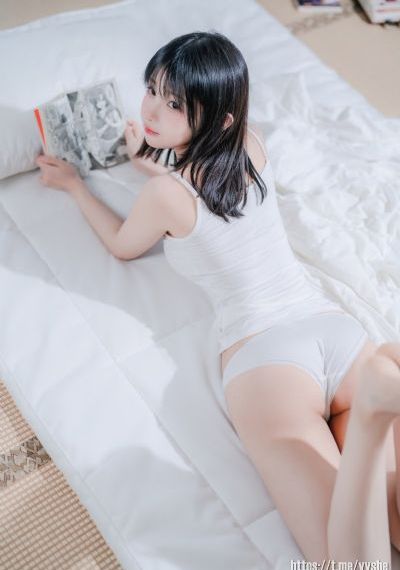 扒开露出臀缝bl_BD国语超清免费观看