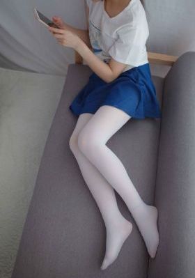 高清欧美闺蜜艺术照_4K在线播放观看