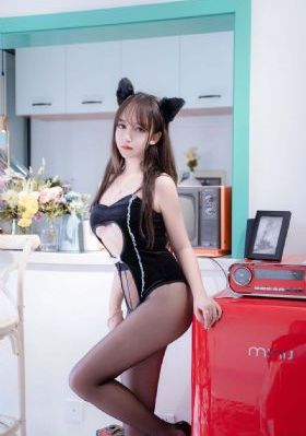 亚洲日韩制服另类_1080免费在线观看
