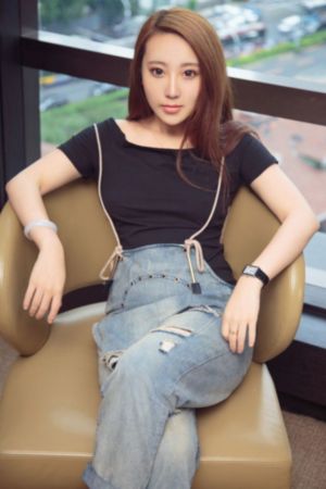 欧美女黑白图片_蓝光高清在线