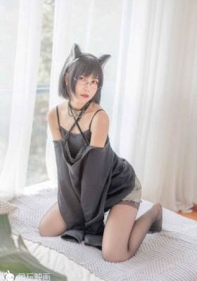 欧美俄罗斯美足_4K完整视频观看
