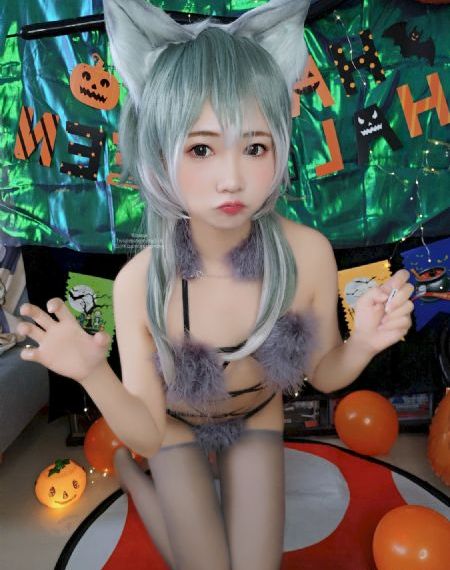 日本有个组合的成员拍av_720全集免费观看