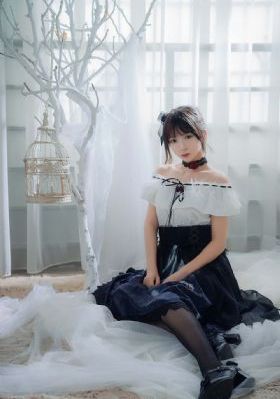 国产美女在线资源_4K韩国电影在线观看