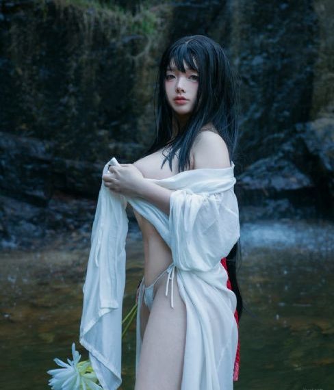 欧美比基尼性感美女_免费高清观看
