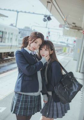 情侣唯美欧美风_BD韩语日韩电影在线